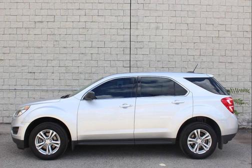 2017 Chevrolet Equinox LS