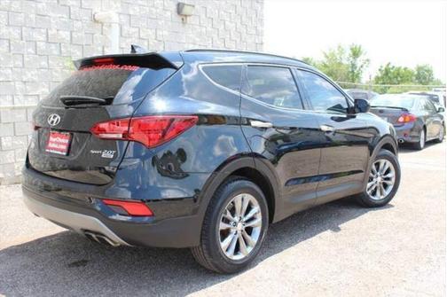 2017 Hyundai Santa Fe Sport 2.0L Turbo