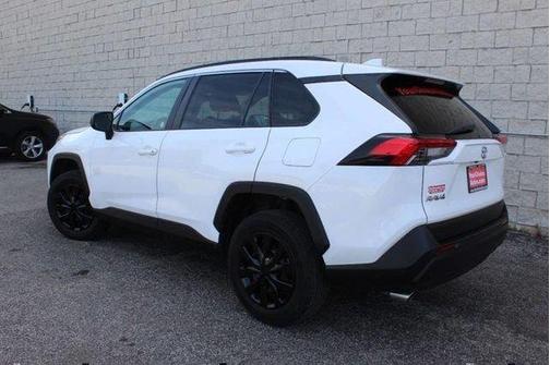 Super White 2021 Toyota RAV4 LE FWD (Natl)