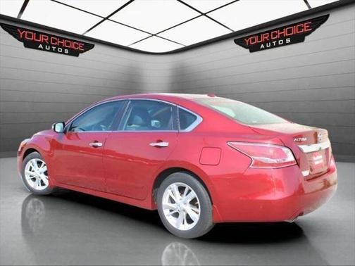 Cayenne Red 2015 Nissan Altima 4dr Sdn I4 2.5 SL