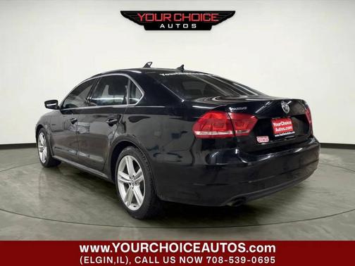 2014 Volkswagen Passat 1.8T Auto SE w/Sunroof & Nav