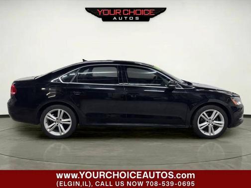 2014 Volkswagen Passat 1.8T Auto SE w/Sunroof & Nav