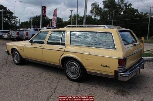 1986 Oldsmobile Delta 88 4dr Wagon Custom Cruiser 2S