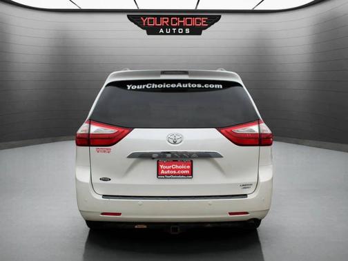 2016 Toyota Sienna Limited