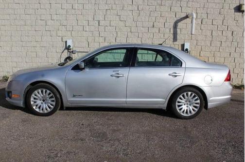 2011 Ford Fusion 4dr Sdn Hybrid FWD