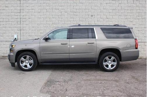 Special Paint 2017 Chevrolet Suburban 4WD 4dr 1500 LS
