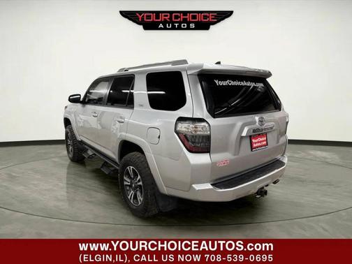 Classic Silver Metallic 2017 Toyota 4Runner SR5