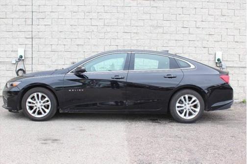 2017 Chevrolet Malibu 1LT