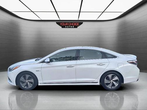 2016 Hyundai SONATA Hybrid Limited