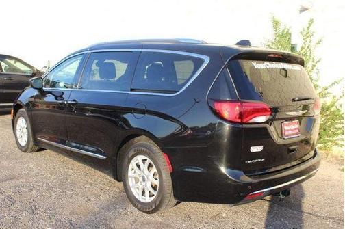Ceramic Gray Clearcoat 2020 Chrysler Pacifica Touring L FWD