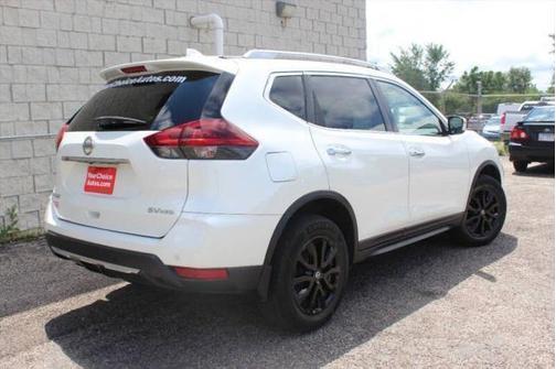 2020 Nissan Rogue SV