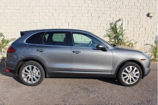 2014 Porsche Cayenne S