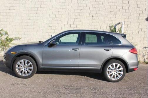 2014 Porsche Cayenne S