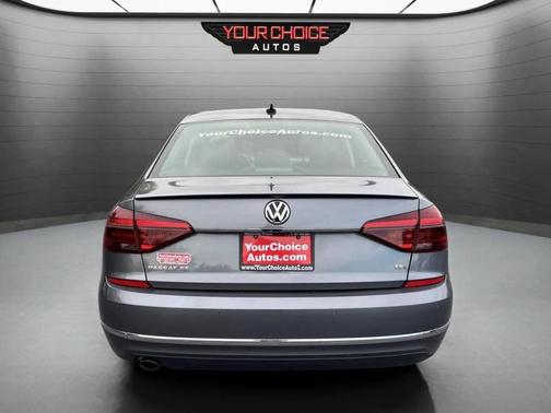 2018 Volkswagen Passat 2.0T SE