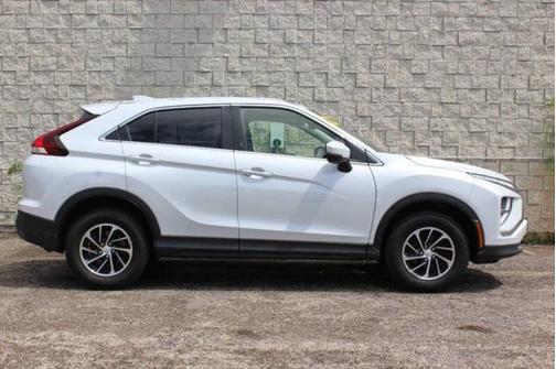 2022 Mitsubishi Eclipse Cross ES