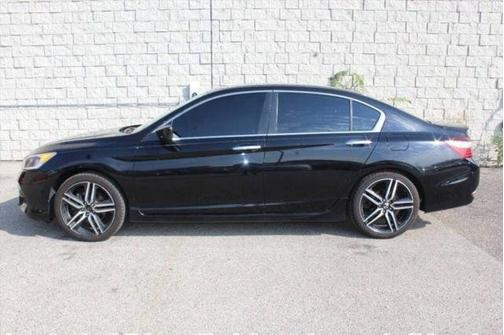 Crystal Black Pearl 2016 Honda Accord 4dr I4 CVT Sport