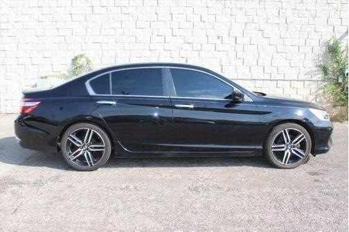 Crystal Black Pearl 2016 Honda Accord 4dr I4 CVT Sport