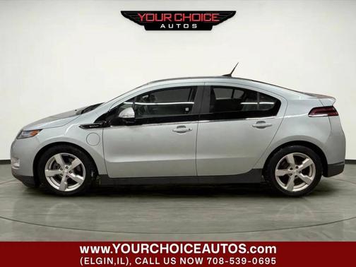 Turquoise 2013 Chevrolet Volt Base