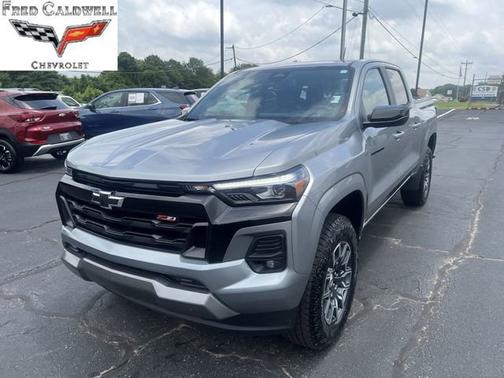 Sterling Gray Metallic 2024 Chevrolet Colorado Z71