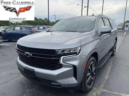 Sterling Gray Metallic 2023 Chevrolet Suburban RST