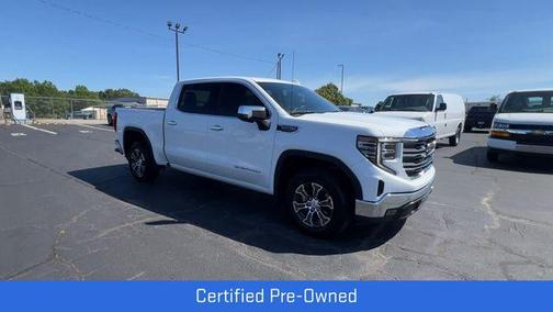 Summit White 2025 GMC Sierra 1500 SLT