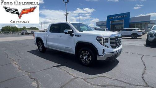 Summit White 2025 GMC Sierra 1500 SLT