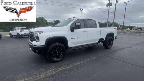 Summit White 2025 Chevrolet Silverado 2500 LT