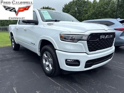 Bright White Clearcoat 2025 RAM 1500 Big Horn Crew Cab 4x4 5'7  Box