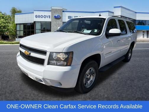 Summit White 2014 Chevrolet Suburban 1500 LT