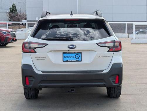 Crystal White Pearl 2020 Subaru Outback Premium