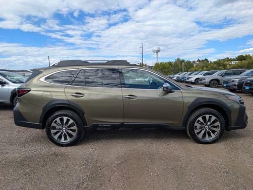 2025 Subaru Outback Touring XT
