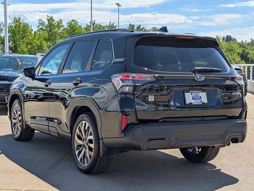 Crystal Black Silica 2026 Subaru Forester Touring
