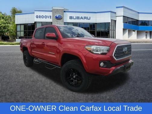 Barcelona Red Metallic 2018 Toyota Tacoma SR5