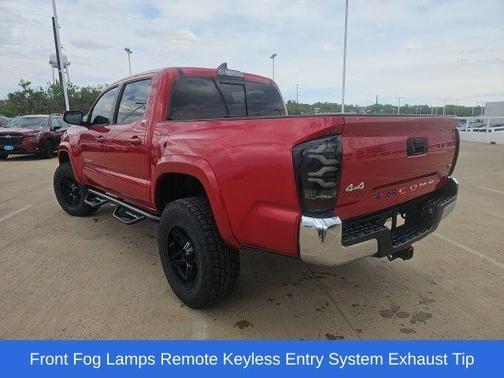 Barcelona Red Metallic 2018 Toyota Tacoma SR5