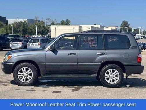 2003 Lexus LX 470