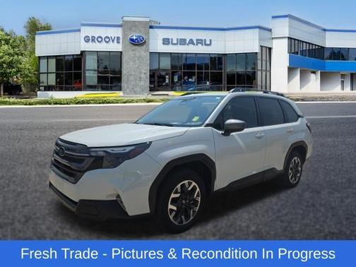 Crystal White Pearl 2025 Subaru Forester Premium