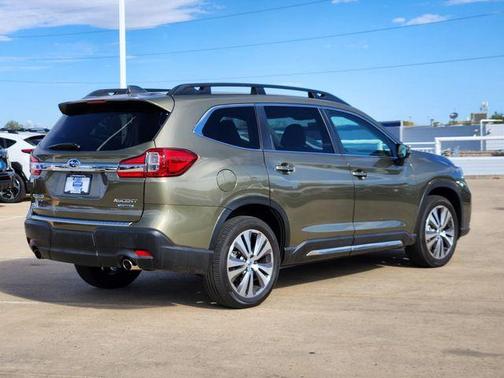 2022 Subaru Ascent Limited 7-Passenger