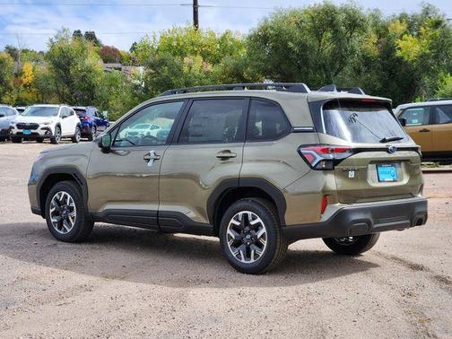 2025 Subaru Forester Premium