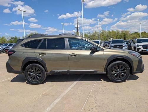 Autumn Green Metallic 2024 Subaru Outback Onyx Edition