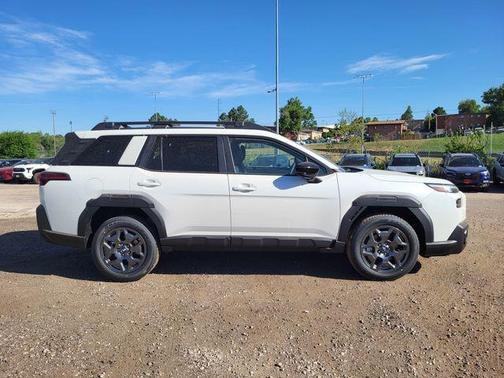 Crystal White Pearl 2026 Subaru Outback Premium