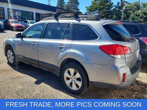 2011 Subaru Outback 2.5i