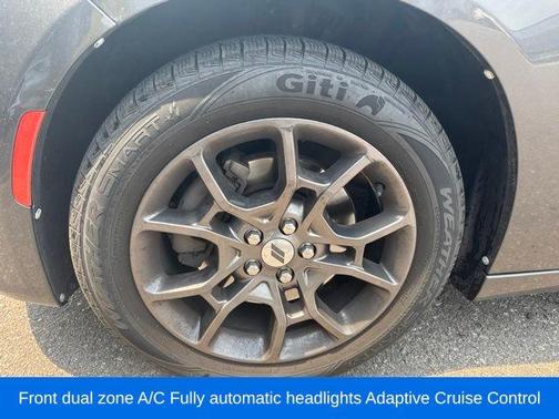 Granite Crystal Clearcoat Metallic 2018 Dodge Charger GT