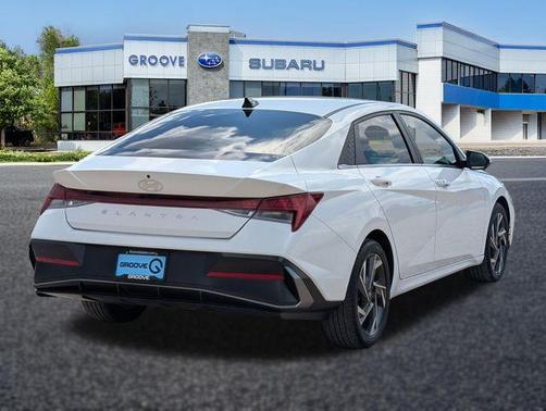 White 2024 Hyundai ELANTRA SEL