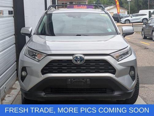 Silver Sky Metallic 2020 Toyota RAV4 Hybrid XLE