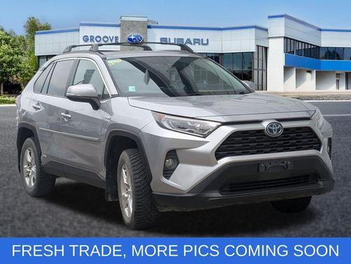 Silver Sky Metallic 2020 Toyota RAV4 Hybrid XLE