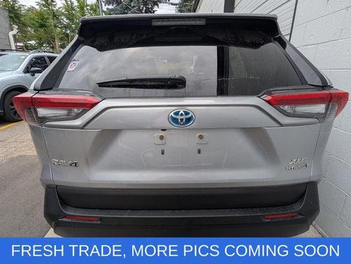 Silver Sky Metallic 2020 Toyota RAV4 Hybrid XLE