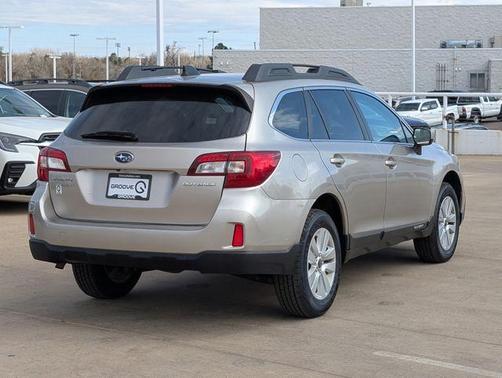 Tungsten Metallic 2016 Subaru Outback 2.5i Premium