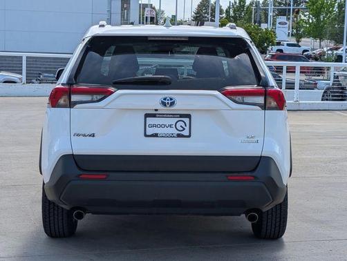 Ice 2024 Toyota RAV4 Hybrid LE