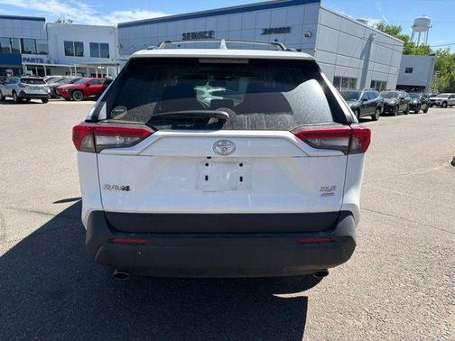 Ice 2025 Toyota RAV4 XLE