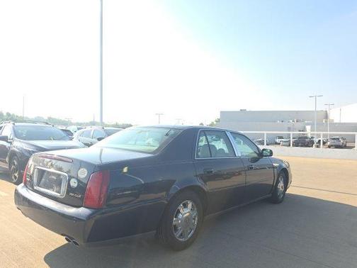 Blue Chip 2004 Cadillac DeVille